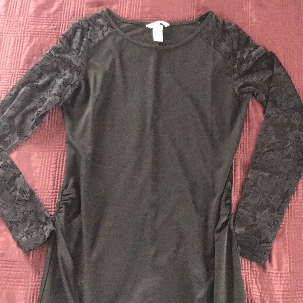 Long sleeve maternity dress